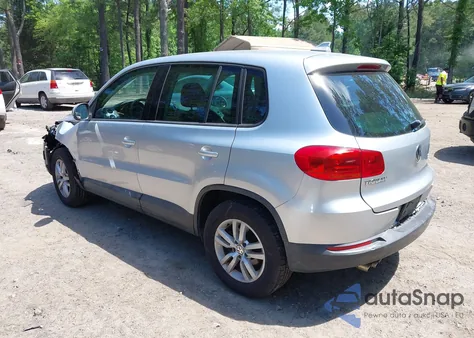 2012 Volkswagen Tiguan Le из США, поврежденный, VIN WVGAV7AX8CW542695